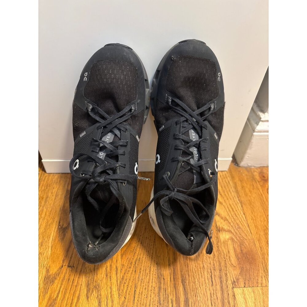 On Running Mens Cloudventure Performance Shoes Size 11